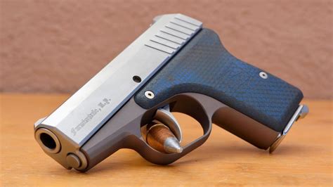 .32 ACP Pistol for Concealed Carry and Self-Defense