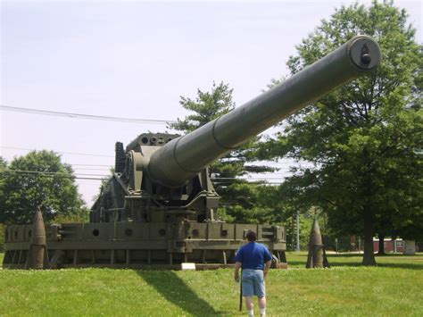 Sovetskaya Rossiya 16-inch guns