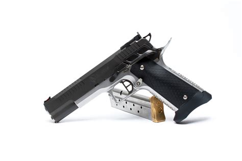 Design and features of the 1911 pistol