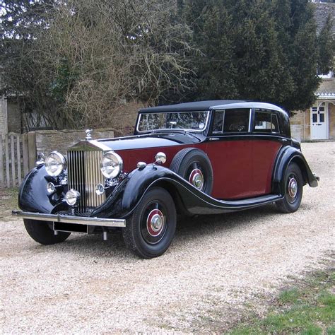 The 1940 Rolls-Royce Phantom's suspension