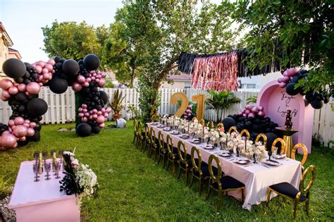 Innovative ideas for hosting a memorable 21st birthday party