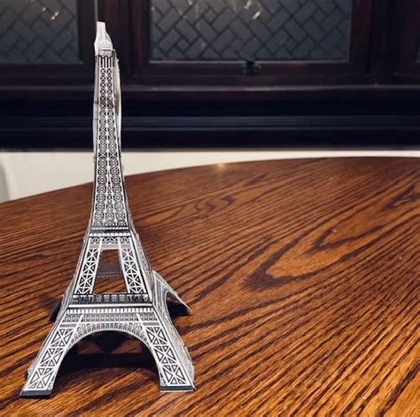 3D Cardboard Eiffel Tower Template