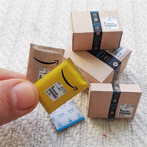 3D printed mini Amazon box template