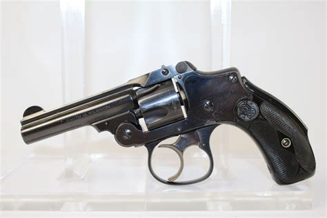 A Smith & Wesson 500 Magnum revolver