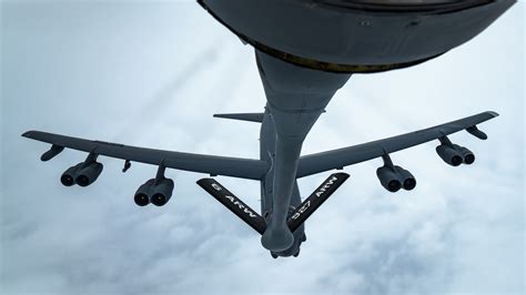 Aerial refueling in action