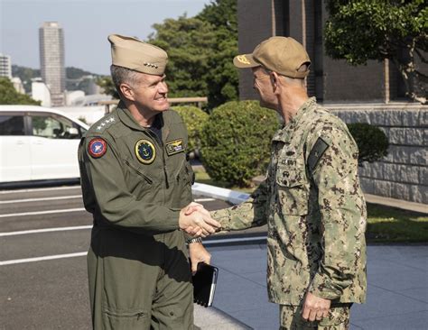 7th Fleet Commander Visit