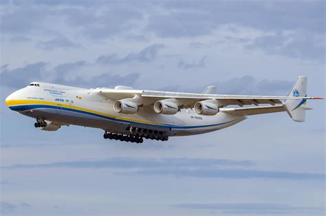 AN-225 Cargo Compartment