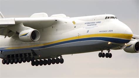 AN-225 Wing