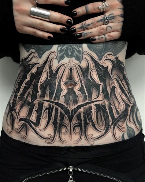 Abdominal Tattoo Art