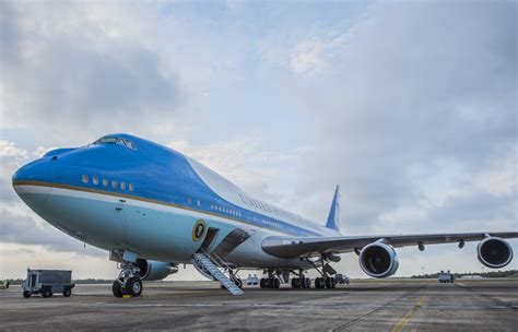 Air Force One's Maintenance