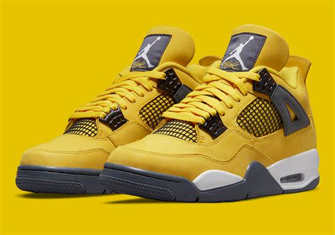 Air Jordan 4 Design and Features