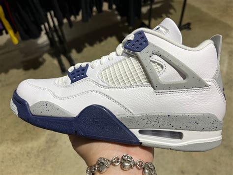 Collectibility of Air Jordan 4 Retro Midnight Navy