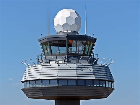 Air Force Air Traffic Control Image 2