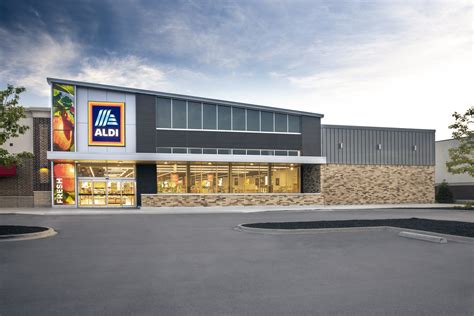 Aldi store front