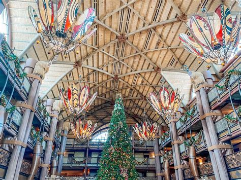 Animal Kingdom Lodge Christmas Shopping