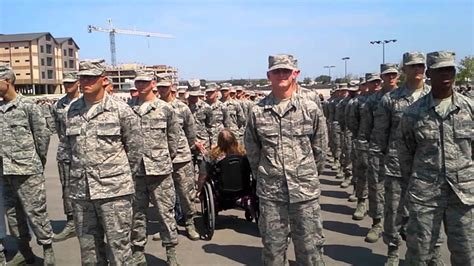 Army Recruits Tapping Out in Basic Training