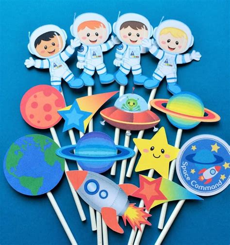 Astronaut Cupcake Topper Printable 2