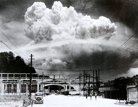 Atomic Bombings in WW2