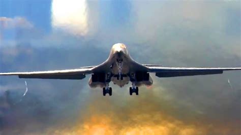 B-1 Bomber Flying