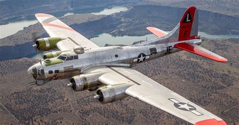 B-17 Flying Fortress Formation