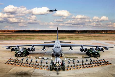 B-52 Stratofortress Operational Service