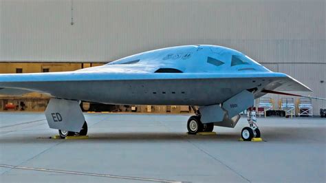 B21 Raider Taxiing