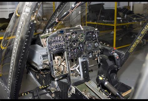 Bell OH-58 Kiowa Warrior cockpit