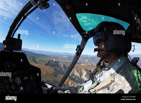 Bell OH-58 Kiowa Warrior cockpit view