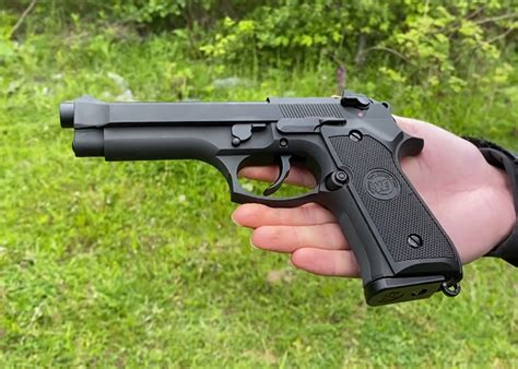 Beretta M92 Review