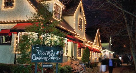 Biltmore Village for Holiday Shopping and Dining