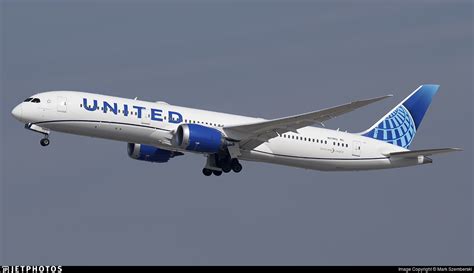 Boeing 787