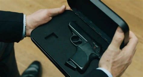 Bond with Walther PPK in Skyfall Scene