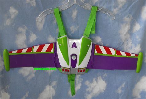 Buzz Lightyear Wings Cosplay 3