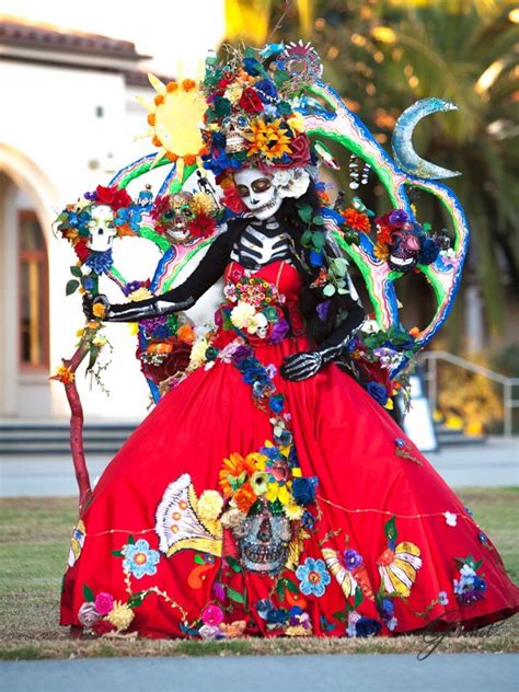 Catrina Costume Cultural Significance