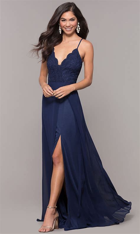 Choosing Navy Blue Graduation Dress