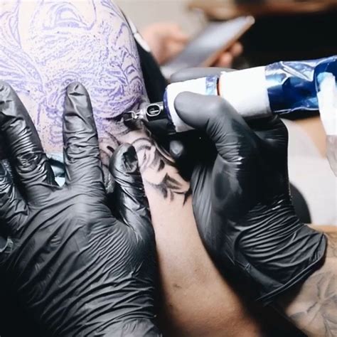 Choosing a Tattoo Artist