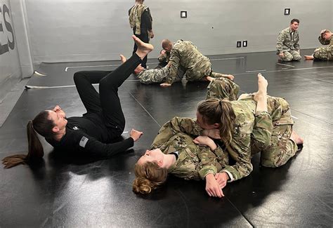 Combat Techniques Pictures 3