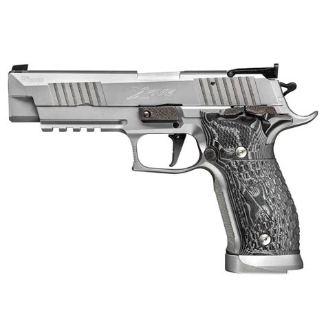 Compact Sig Sauer P226 Performance