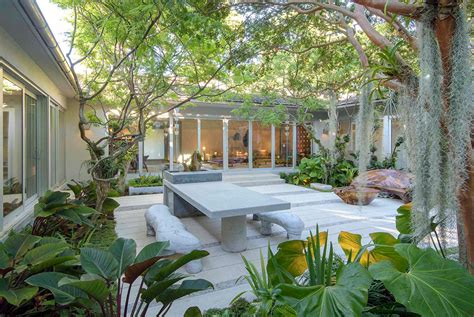 Courtyard Design Tips