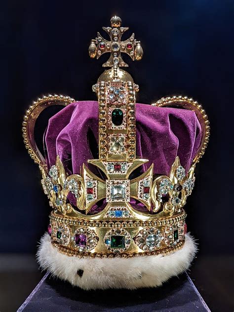 Image of a crown