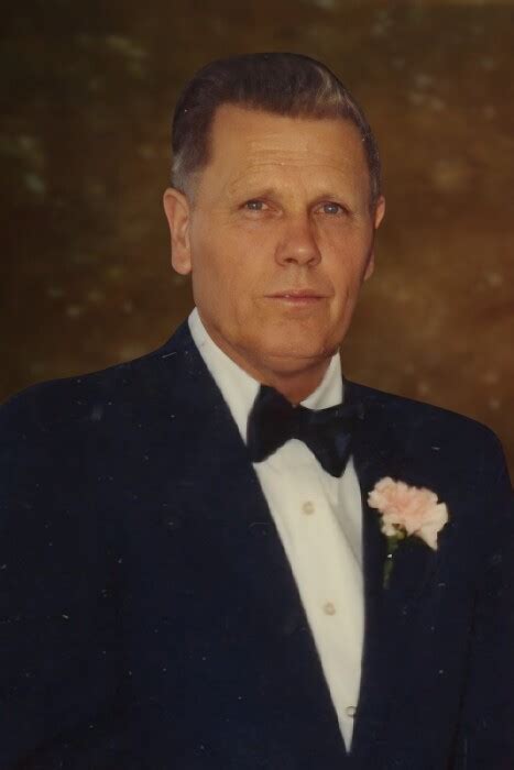 Crumpler Honeycutt Obituary Examples