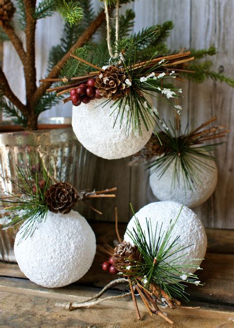 DIY Christmas Decorations