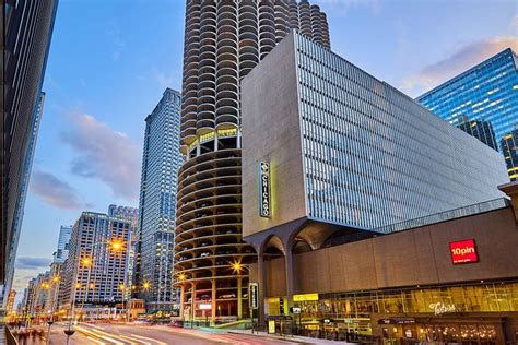 Downtown Chicago Hotel View