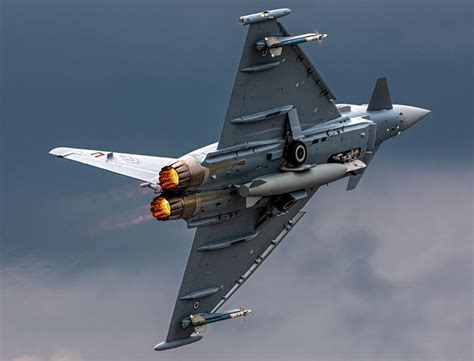 A photo of a Eurofighter Typhoon in flight