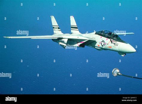 F-14 Tomcat aerial refueling