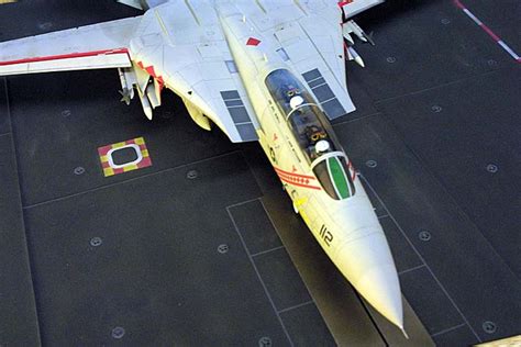 F-14 Tomcat Diorama