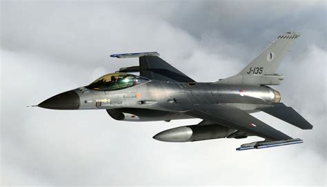 F-16 Fighting Falcon