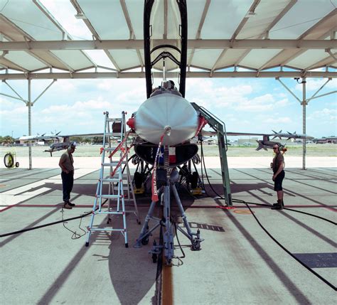 F-16 Landing Pad Construction Materials