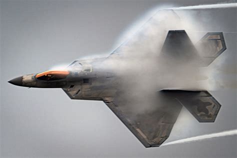 F-22 in flight