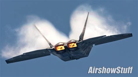 F-22 Raptor aerobatics